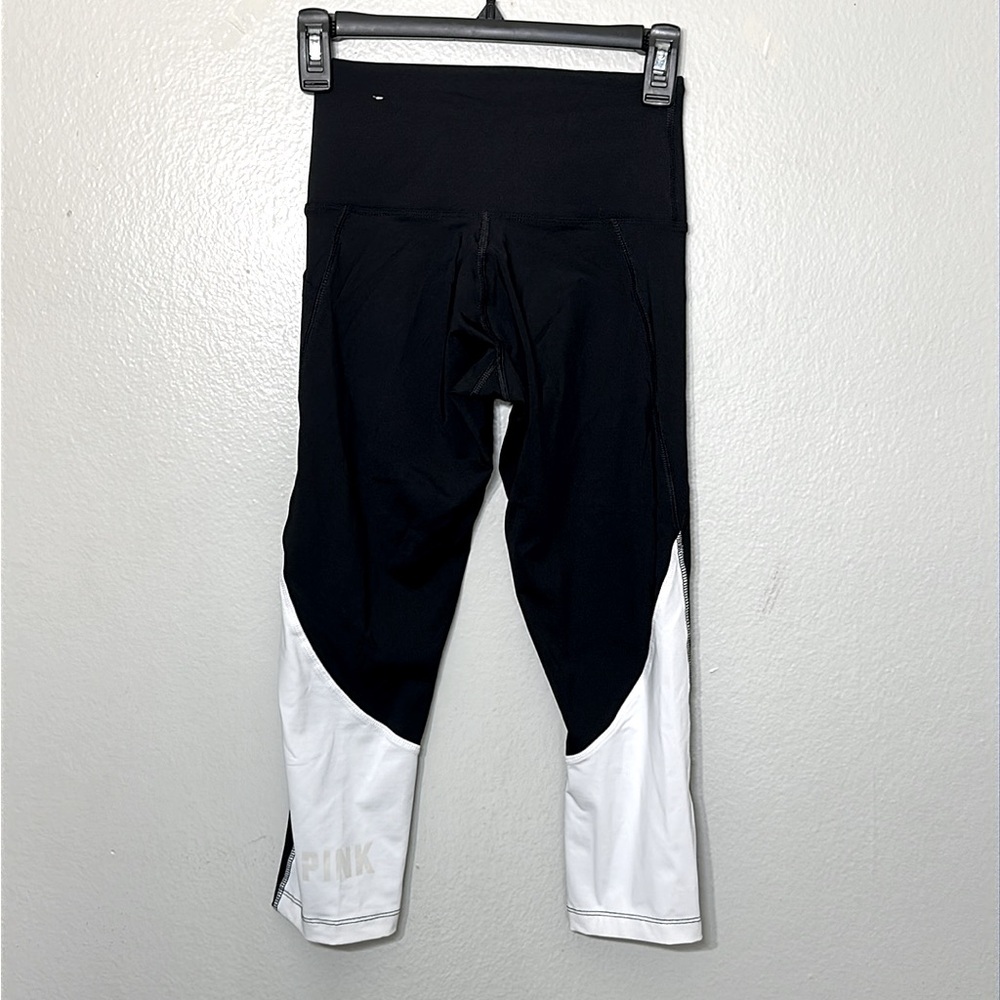 PINK Victoria's Secret Black Leggings Casual Athletic Style - Picture 2 of 4